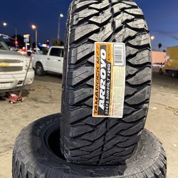 🚘🚨vendo set de llantas Lt 35x12.50 20 arroyo M/T tires