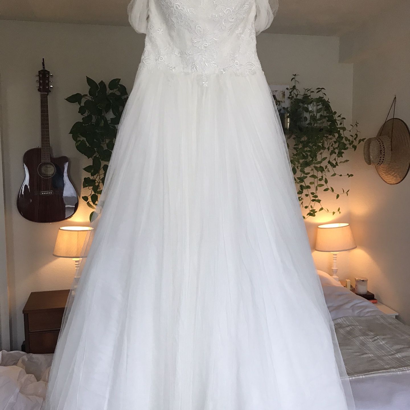 “Garnet & Grace” Wedding Dress (As Is)