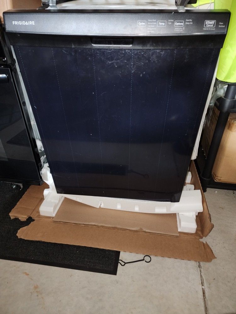 Frigidaire Dishwasher