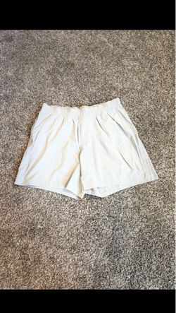 Lululemon Shorts: Men Size Medium