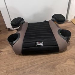 Chicco GoFit® ClearTex® Backless Booster Car Seat, Travel Booster Seat for Car, Portable Car Booster Seat for Children at Least 4 Years Old and 40-110