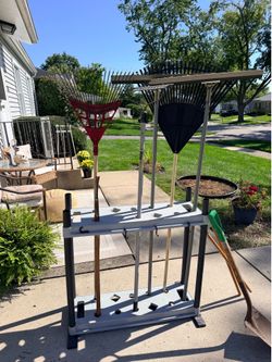 Rakes with stand
