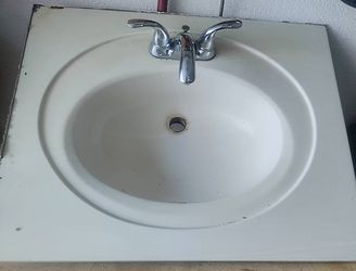 Single Sink Like New Condition 28" By 23