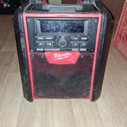 Milwaukee jobsite radio charger  #2792-20