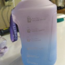 Bottles Water 2.3L,,,,botella agua grande 