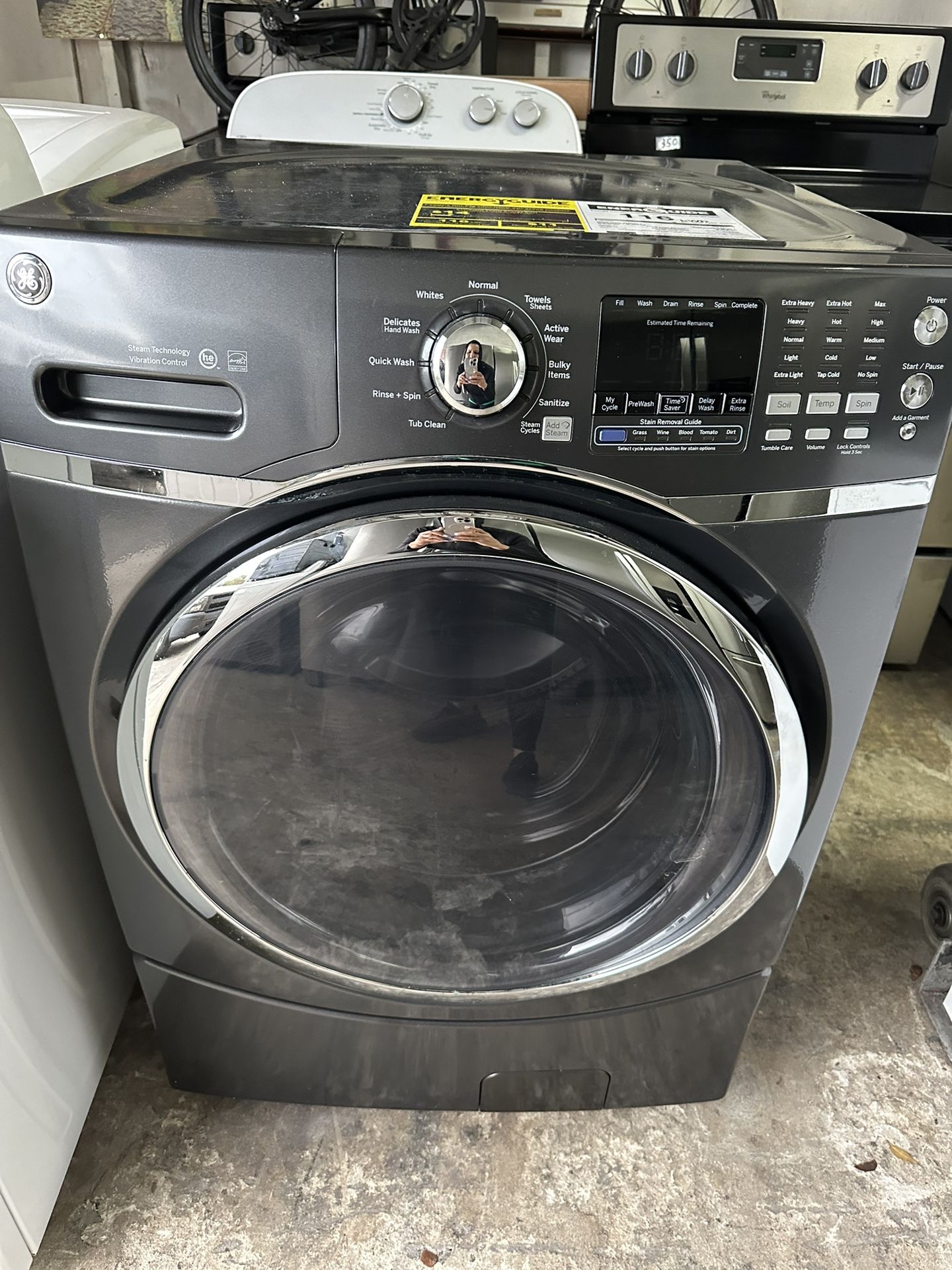 GE Dark Gray Color Front Door Washer Heavy Duty Capacity 27” W In Excellent Condition Plus 4 Months Warranty. Delivery Service And Installation Availa Washers & Dryers