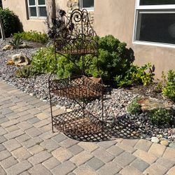 Free Corner Metal Shelving Piece