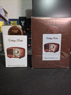 Vintage radio perfume