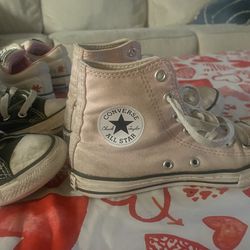 Kids girls converse shoes size 2
