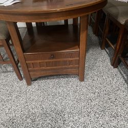 Table & 6 Chairs