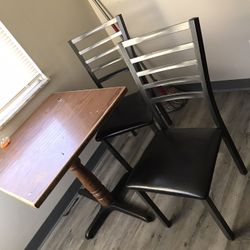 New table And 2 Chairs 