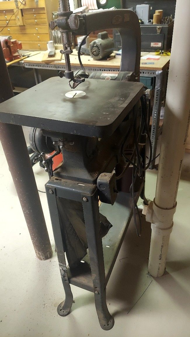 Delta Stand Up Band Saw