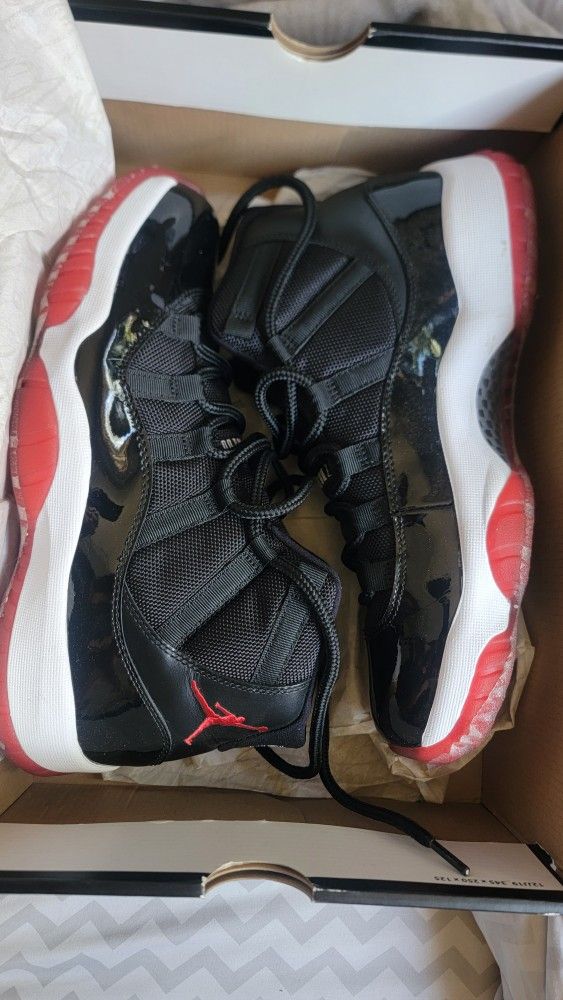 Air Jordan 11 Retro 