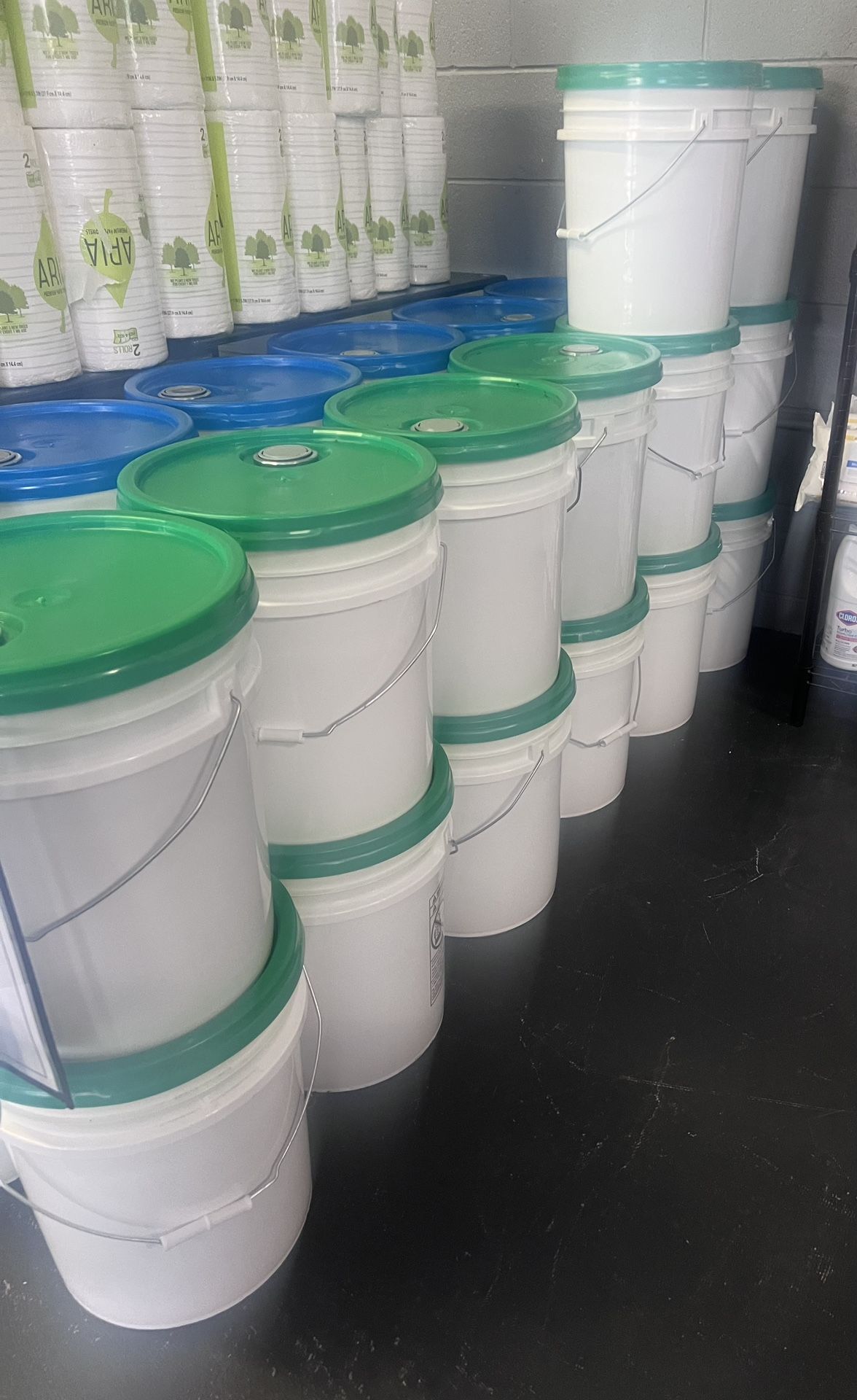5 gallon Liquid Detergent for sale