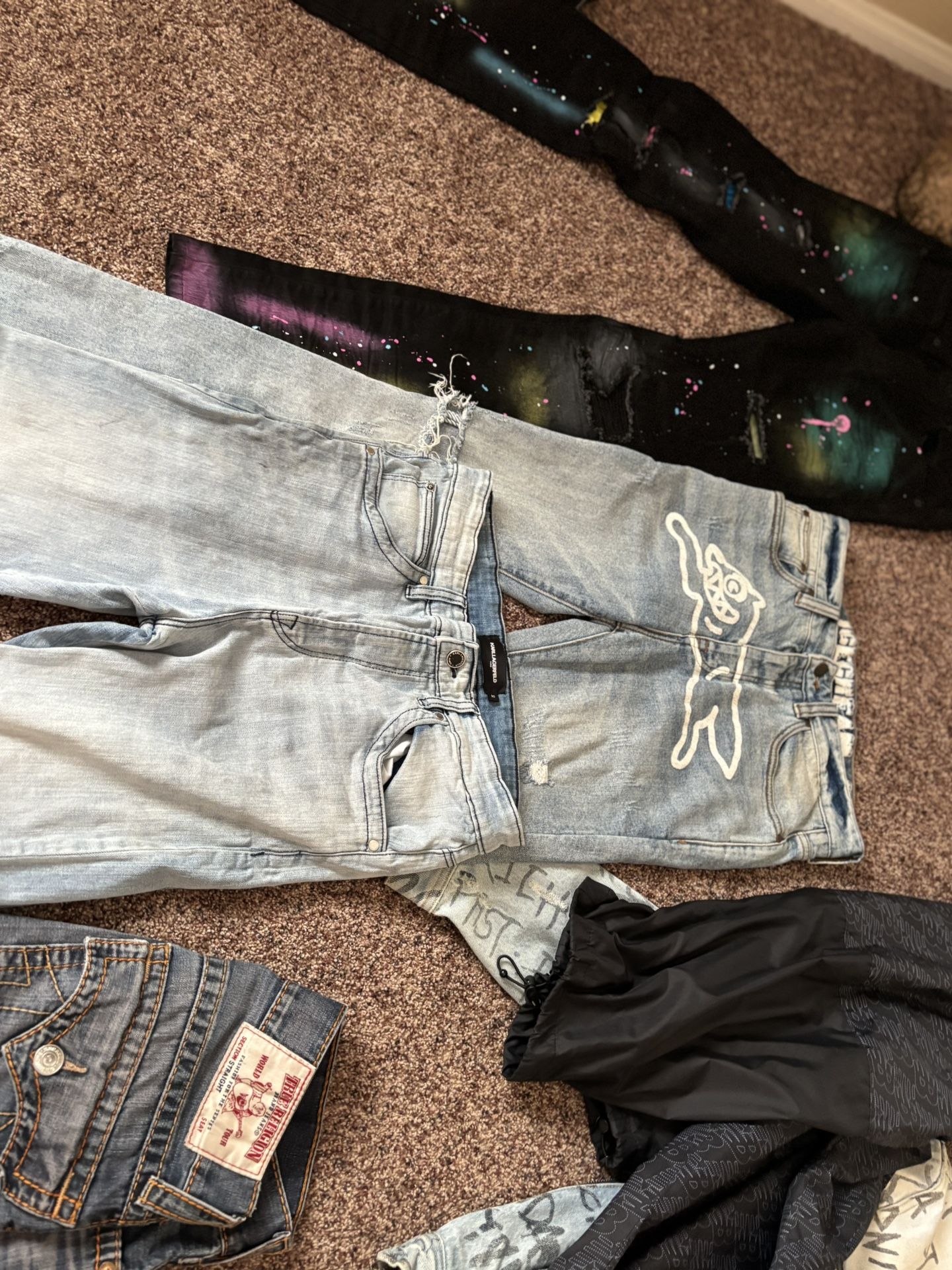 Different Brand Clothes 