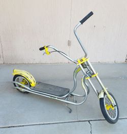 Schwinn stingray sales push scooter