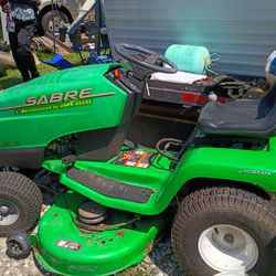 John Deere Riding Mower Needs Battery 