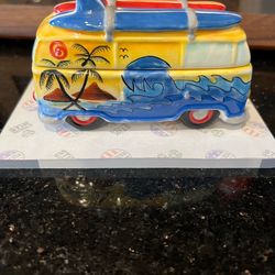 Retro VW Surf Van Salt & Pepper Shaker set. Hand painted Ceramic by Clay Art see pic for size
