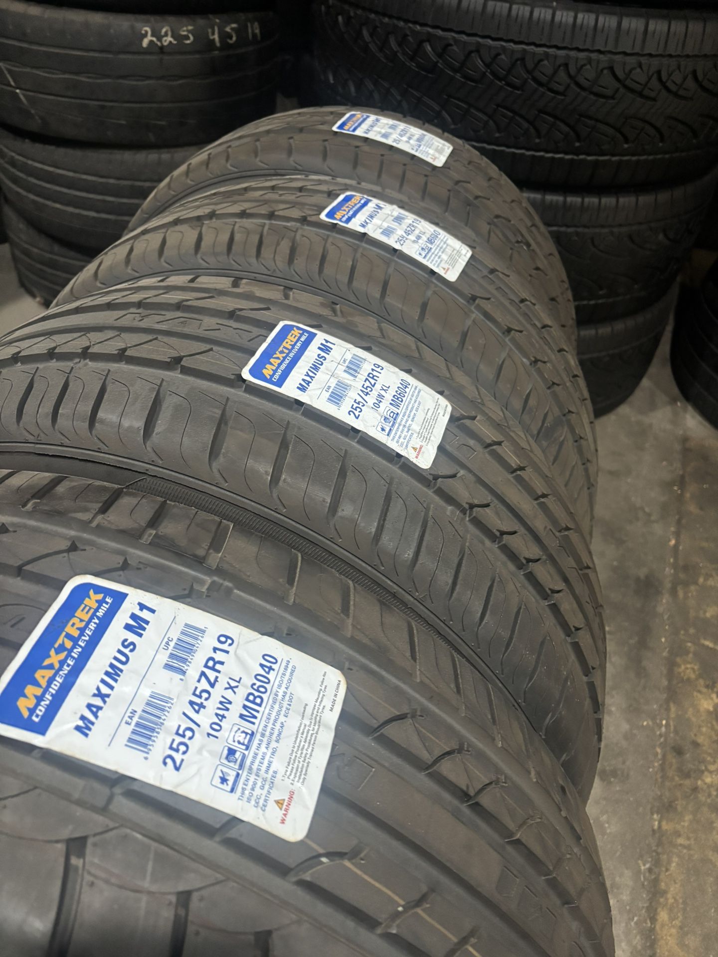 255/45/19 New Set 460$ Installed And Balanced