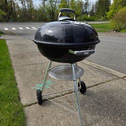 Charcoal grill