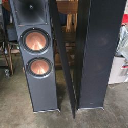 Set Of 3 Klipsch Speakers