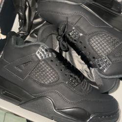 Jordan 4 Size 8.5 Men