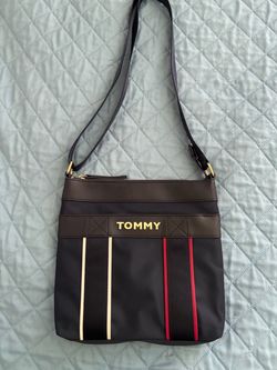 Tommy Hilfiger crossover bag