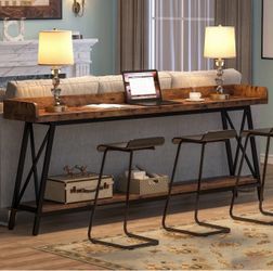 Entry way table