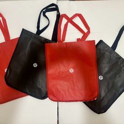 Lululemon Shopping Bags (4)