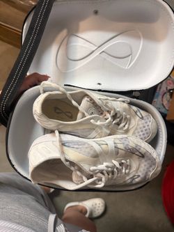 Cheer shoes size 7