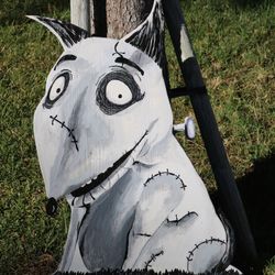 FRANKENWEENIE from TIM BURTON MOVIE - HALLOWEEN LAWN ART 