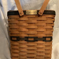 Longaberger Collectors Club Membership Basket Mint Condition 