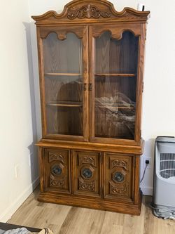Solid Wood China Cabinet / Display Hutch