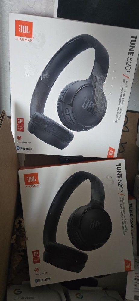 JBL TUNE52OBT Wireless On-Ear
Headphones Black New $50