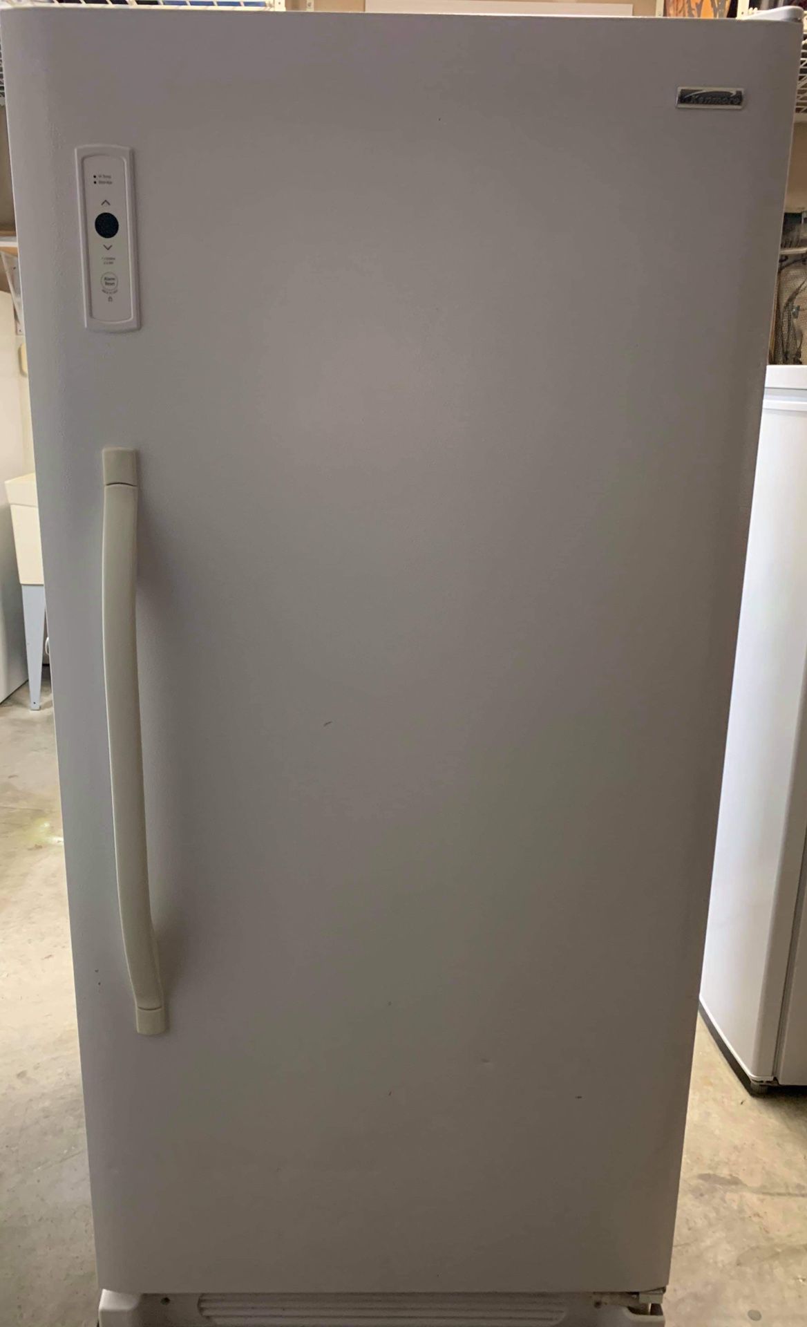 *Frost-Free* Kenmore 15 cu ft upright freezer