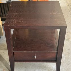 Side Table / Nightstand 