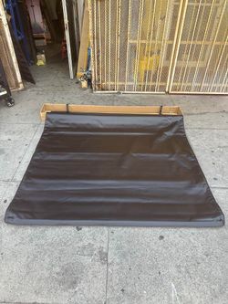 04-18 Ford F150  5.5ft Bed Size Soft Top Roll Up Cover