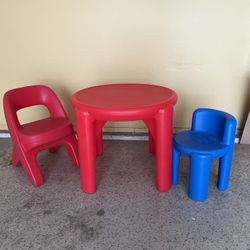 Little Tykes Kids Table and Chairs