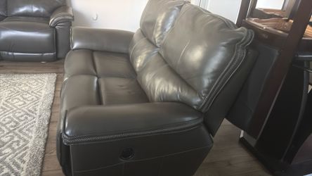 Living room all leather 3 pcEZ-Boy great condition
