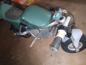 Razor pocket bike