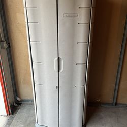 Rubbermaid Shed