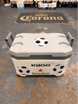 New Igloo Cooler Heineken Edition