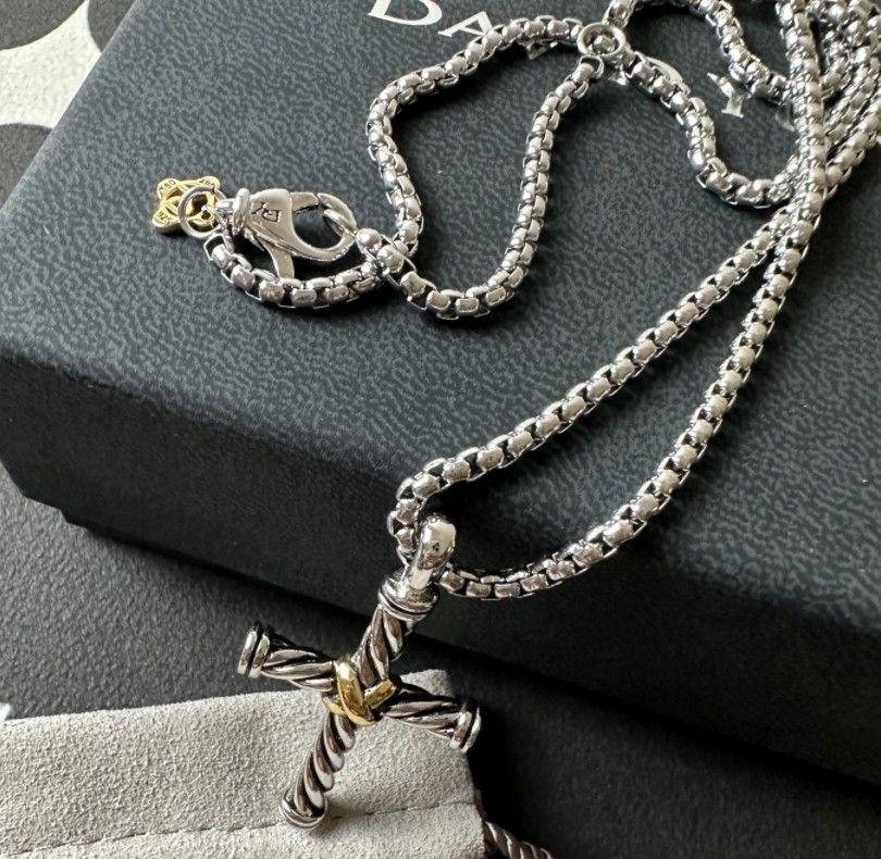 David Yurman Classic Cross Pendant Pure Silver 23-Inch Necklace
