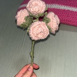 crochet handmade small rose bouquet