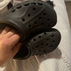 Black Crocs