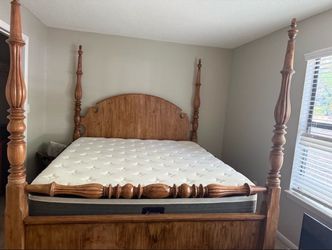 Wood Four-Poster Bed Frame