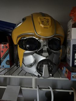 Bumble Bee Helmet