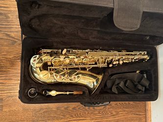 Beautiful Sky  Alto Saxophone  Gold Finish With Case and Accessories