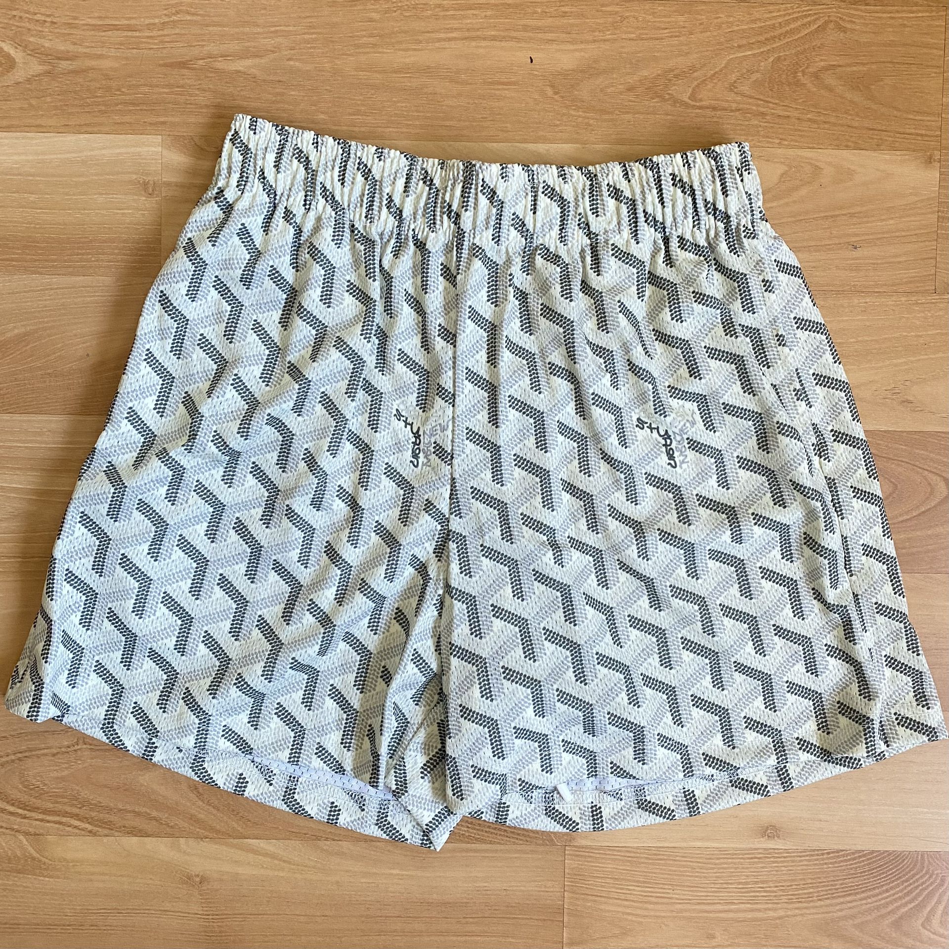 Bravest Studios Lakeshow Shorts (White) for Sale in Los Angeles, CA -  OfferUp