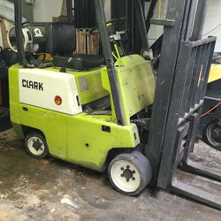 Clark Forklift